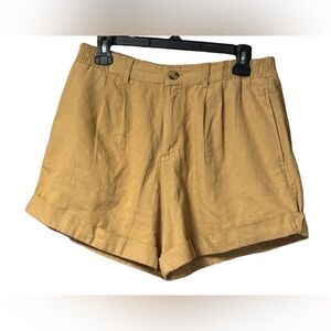 EUC BENTON SHORTS Tan